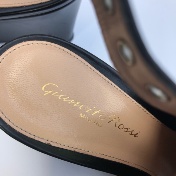 Gianvito Rossi Leather Wedge Sandals - Picture 4 of 8